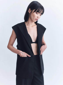 Courtney Zheng Luca Raw Edge Wool Vest Black Luca Raw Edge Wool Vest Black