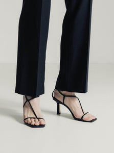ESSĒN Sandals The Strappy Sandal