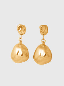 Released From Love Statement Earrings Gold Cast Freshwater Pearl Drop Earrings 001 Released From Love Cast Freshwater Pearl Drop Earrings 001