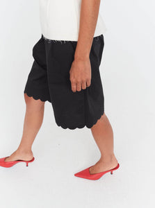The Garment Cyprus Shorts (Black) Cyprus Shorts (Black)
