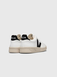 Veja Sneaker V-10 CWL White Black Veja - V-10 CWL - White Black