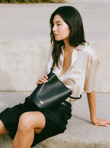 Yu Mei Handbag Black Phoebe Bucket Shop Yu Mei's Phoebe Bucket Bag