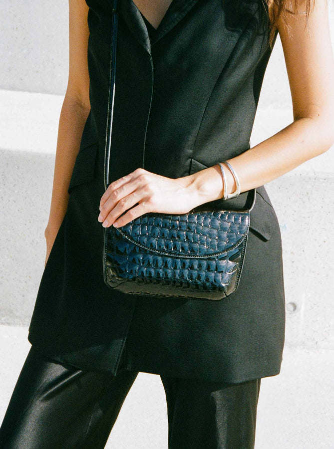 Yu Mei Keriana Clutch