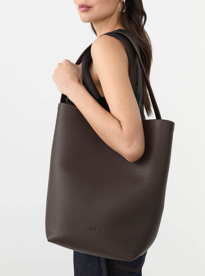 Yu Mei Tote Bag Teresa Tote Yu Mei Teresa Tote – Molasses Deer Nappa | RIISE